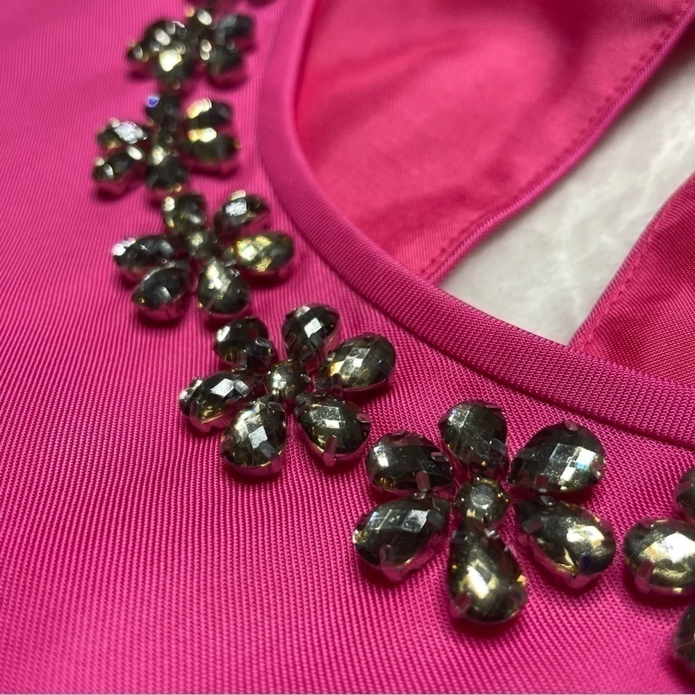 Kate Spade Denni Jewel Embellished Neckline Sleeveless Top in Zinnia Pink Size 2